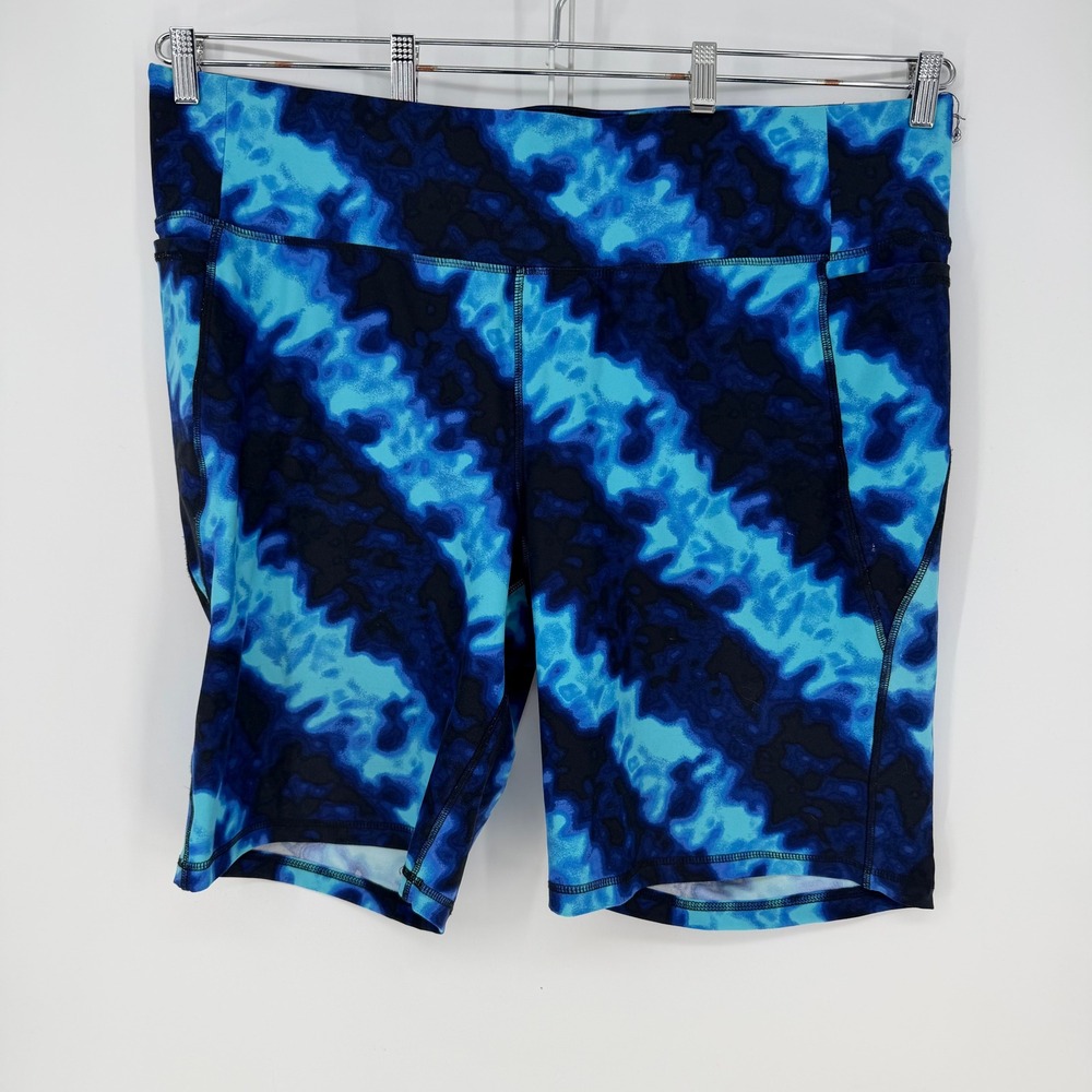 LIVI Active Bike Shorts Womens 26/28 Blue Tie Dye High Rise Pockets Athletic Gym